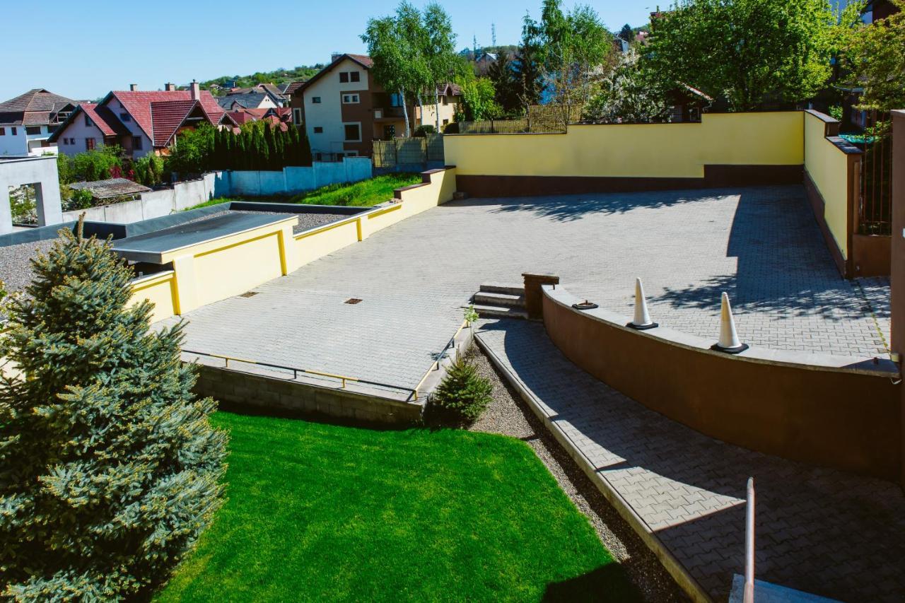 Pensiunea Imperial Târgu-Mureş Extérieur photo
