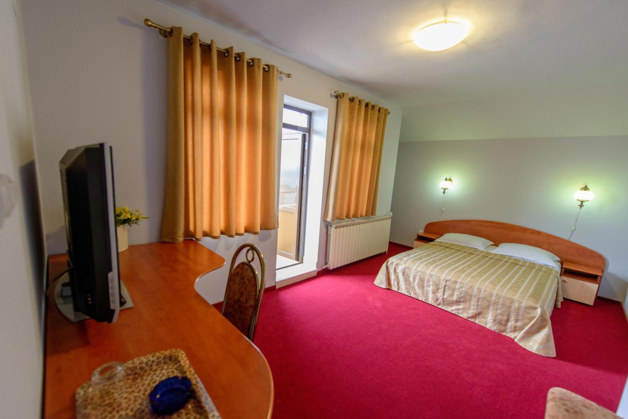 Pensiunea Imperial Târgu-Mureş Chambre photo