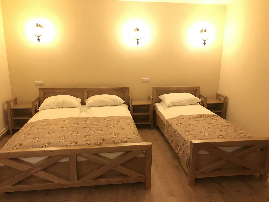 Pensiunea Imperial Târgu-Mureş Extérieur photo